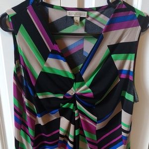 Multicolored Sleeveless shirt.